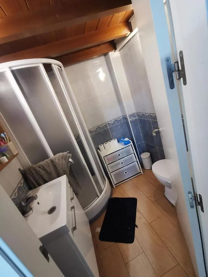 Airbhouse Private Rooms & Apartments Seville